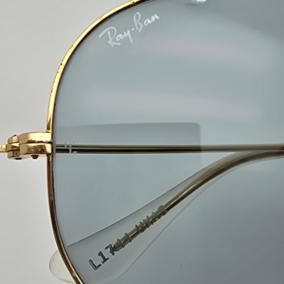 Ray-Ban B&L L1744 Changeables Aviator Gold Frame Photochromic Grey Sunglasses - Picture 15 of 16